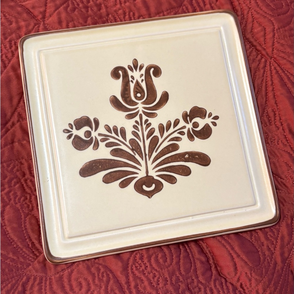 Vintage Pfaltzgraff Ceramic Trivet